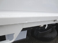 三菱ふそうキャンター平ボディ小型（2t・3t）[写真20]