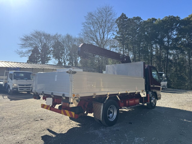 三菱ふそうキャンタークレーン4段小型（2t・3t）[写真02]