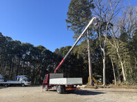 三菱ふそうキャンタークレーン4段小型（2t・3t）[写真05]