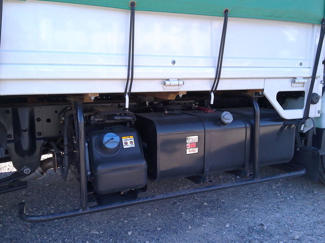 いすゞエルフ幌車小型（2t・3t）[写真16]