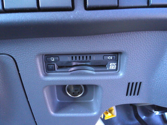 いすゞエルフ幌車小型（2t・3t）[写真32]