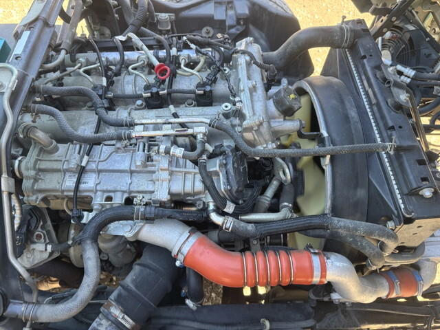 三菱ふそうキャンターバキュームカー小型（2t・3t）[写真34]