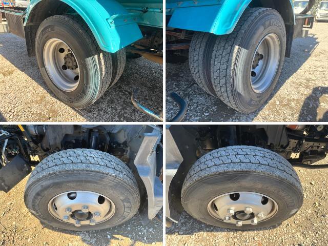 三菱ふそうキャンターバキュームカー小型（2t・3t）[写真38]