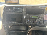 三菱ふそうスーパーグレートコンテナ専用車大型（10t）[写真11]