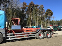 三菱ふそうスーパーグレートコンテナ専用車大型（10t）[写真19]