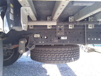 いすゞエルフアルミウイング小型（2t・3t）[写真12]