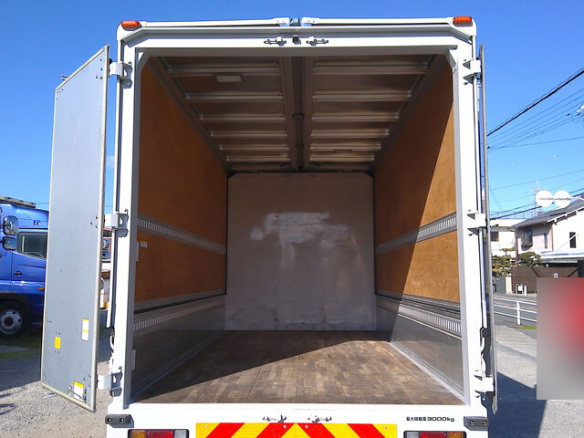 いすゞエルフアルミウイング小型（2t・3t）[写真14]