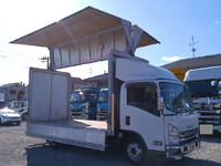 いすゞエルフアルミウイング小型（2t・3t）[写真01]