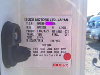 いすゞエルフアルミウイング小型（2t・3t）[写真34]