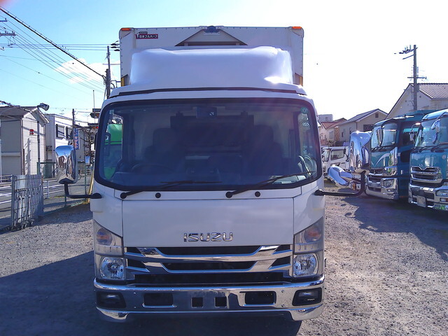 いすゞエルフアルミウイング小型（2t・3t）[写真05]