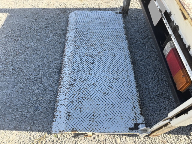 トヨタトヨエースダブルキャブ（Wキャブ）小型（2t・3t）[写真10]