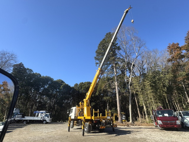 日野レンジャー穴掘建柱車増トン（6t・8t）[写真13]