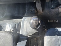 日野レンジャー穴掘建柱車増トン（6t・8t）[写真19]