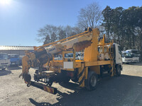 日野レンジャー穴掘建柱車増トン（6t・8t）[写真02]