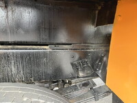 日野レンジャー穴掘建柱車増トン（6t・8t）[写真31]