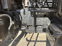 日野レンジャー穴掘建柱車増トン（6t・8t）[写真33]