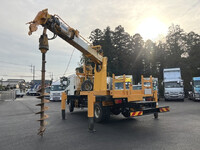 日野レンジャー穴掘建柱車増トン（6t・8t）[写真05]