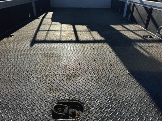 いすゞフォワードクレーン4段中型（4t）[写真12]