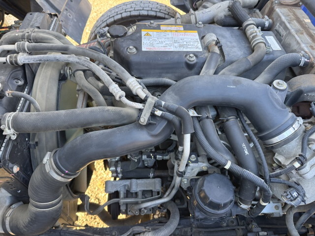 いすゞフォワードクレーン4段中型（4t）[写真33]