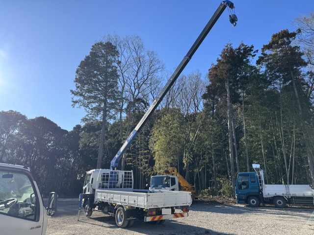 いすゞフォワードクレーン4段中型（4t）[写真04]