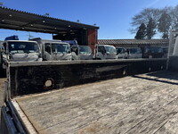 三菱ふそうキャンター平ボディ小型（2t・3t）[写真20]