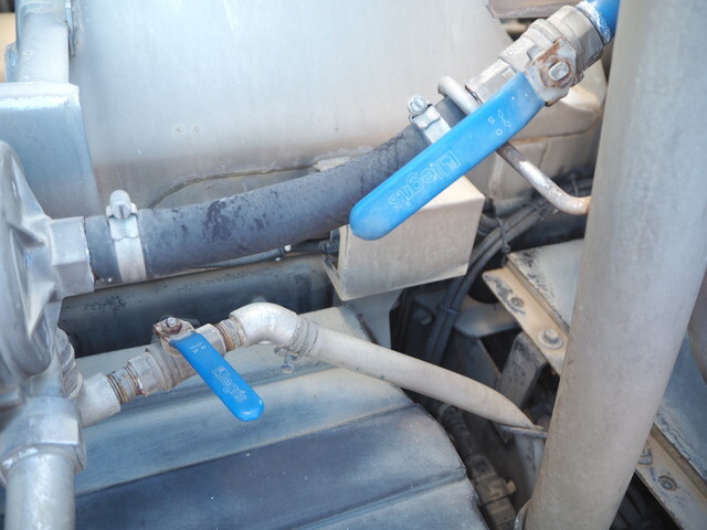 いすゞギガミキサー車（コンクリートミキサー）大型（10t）[写真12]