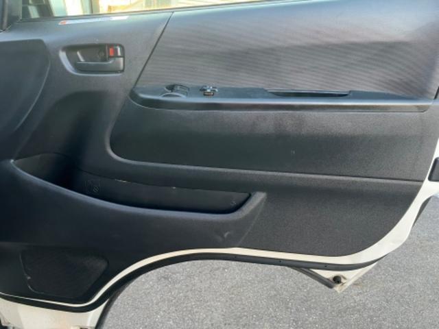 トヨタハイエース冷凍車（冷蔵車）小型（2t・3t）[写真36]