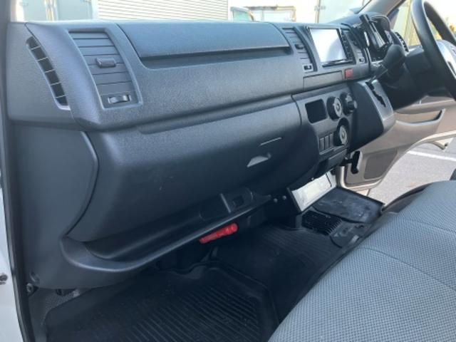 トヨタハイエース冷凍車（冷蔵車）小型（2t・3t）[写真38]