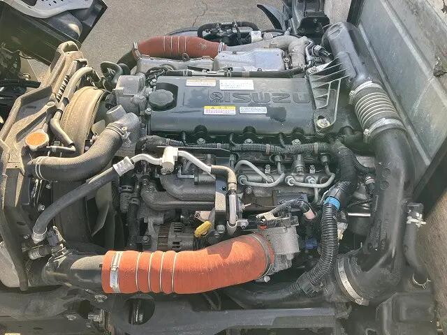 いすゞエルフ平ボディ小型（2t・3t）[写真10]