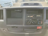 いすゞエルフ平ボディ小型（2t・3t）[写真32]