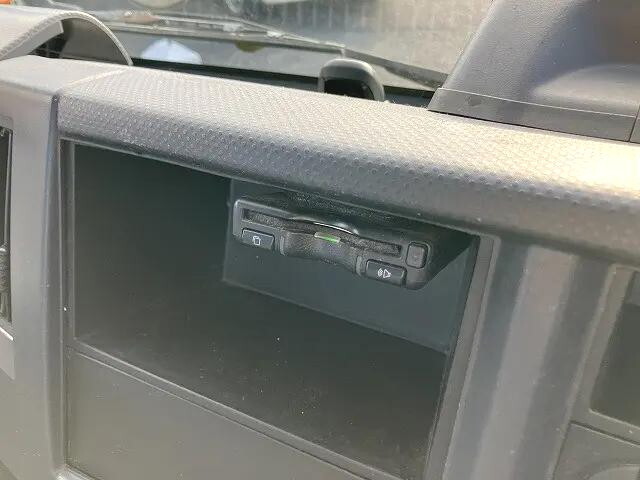 いすゞエルフ平ボディ小型（2t・3t）[写真32]