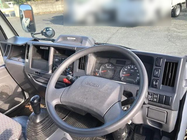 いすゞエルフ平ボディ小型（2t・3t）[写真38]