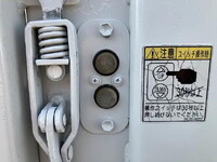 三菱ふそうキャンターガッツ平ボディ小型（2t・3t）[写真34]