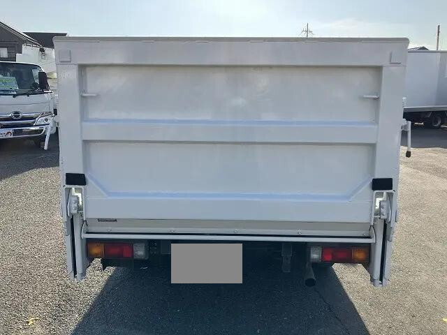 三菱ふそうキャンターガッツ平ボディ小型（2t・3t）[写真07]