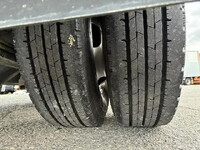 日野デュトロ平ボディ小型（2t・3t）[写真21]