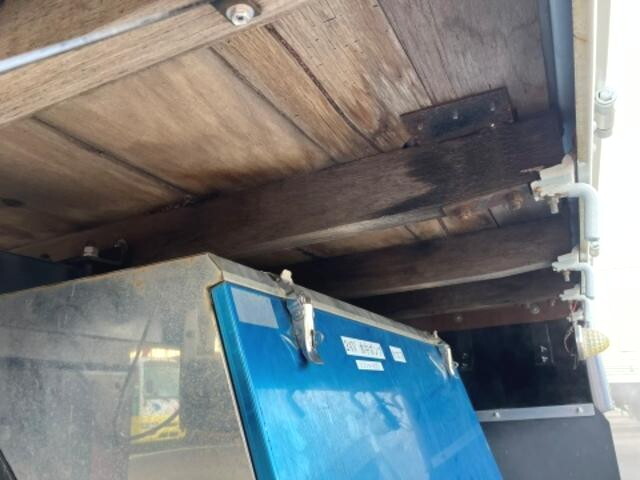 日野レンジャー平ボディ増トン（6t・8t）[写真14]