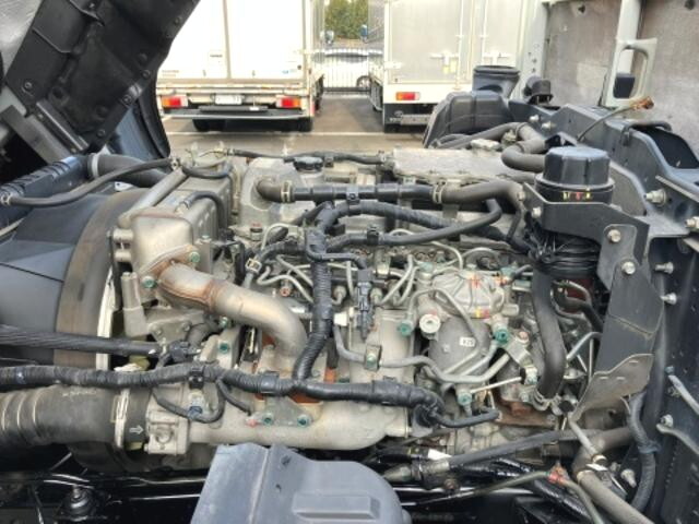 日野レンジャー平ボディ増トン（6t・8t）[写真25]