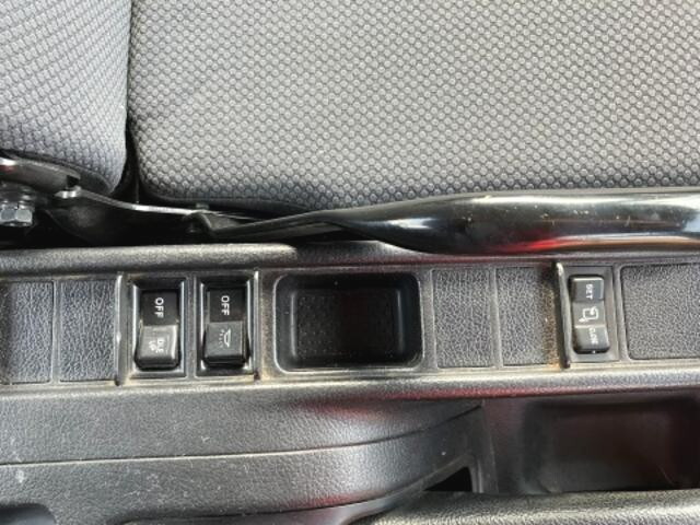 日野レンジャー平ボディ増トン（6t・8t）[写真29]