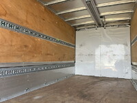 三菱ふそうキャンターアルミウイング小型（2t・3t）[写真15]