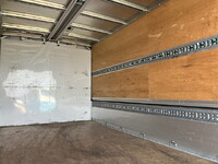 三菱ふそうキャンターアルミウイング小型（2t・3t）[写真16]