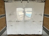 三菱ふそうキャンターアルミウイング小型（2t・3t）[写真19]