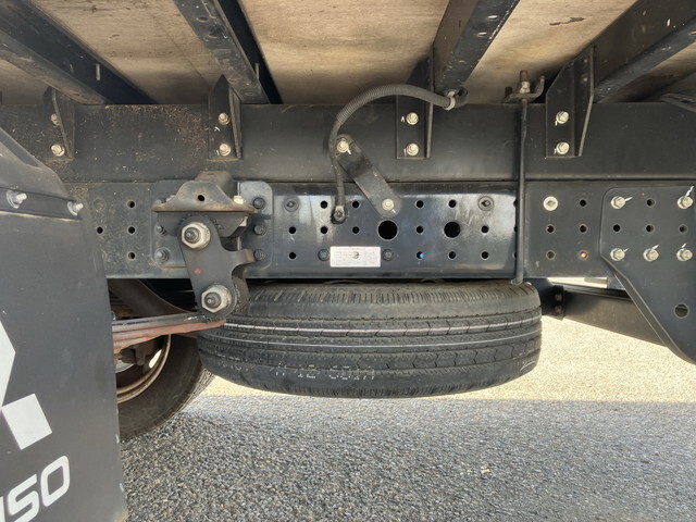 三菱ふそうキャンターアルミウイング小型（2t・3t）[写真21]