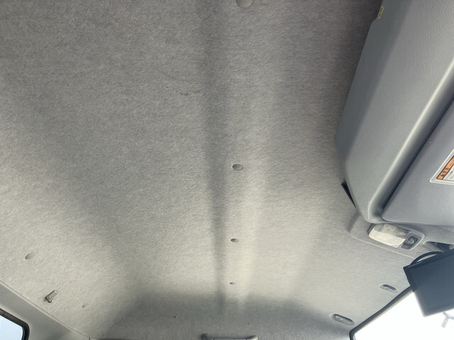 三菱ふそうキャンターアルミウイング小型（2t・3t）[写真34]