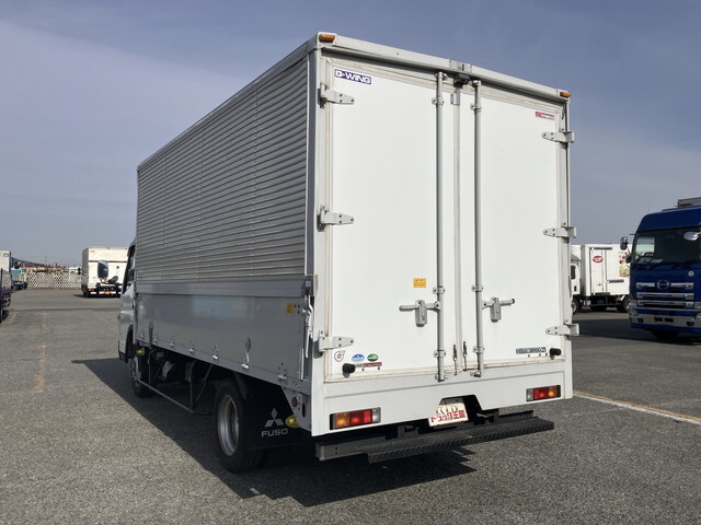 三菱ふそうキャンターアルミウイング小型（2t・3t）[写真04]