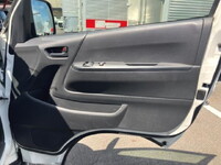 トヨタハイエースバス[写真24]