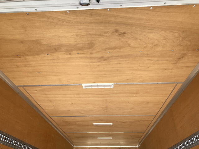 三菱ふそうキャンター冷凍車（冷蔵車）小型（2t・3t）[写真10]