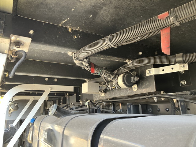 三菱ふそうキャンター冷凍車（冷蔵車）小型（2t・3t）[写真25]