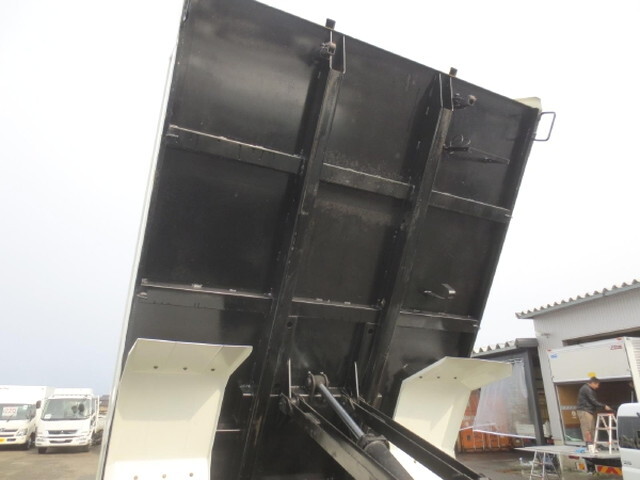 日野デュトロダンプ小型（2t・3t）[写真11]