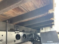 いすゞフォワード平ボディ中型（4t）[写真18]