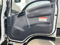 いすゞフォワード平ボディ中型（4t）[写真36]